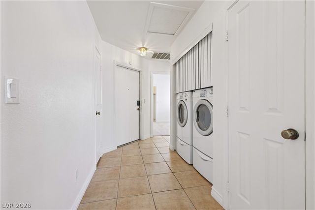 8768 Redtail Court, Henderson, NV 89074