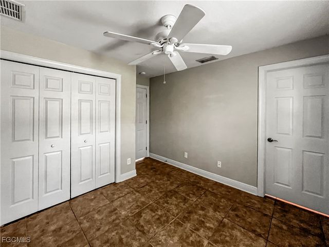 13437 1st ST, Fort Myers, FL 33905