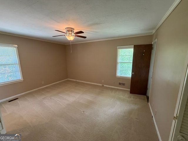 2950 Thornwood Drive, Macon, GA 31204