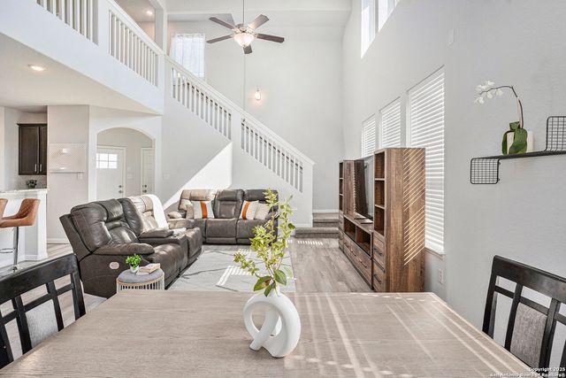 16615 Ginger Crossing, Elmendorf, TX 78112