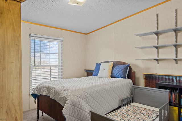 7041 NW County Road 2070, Barry, TX 75102