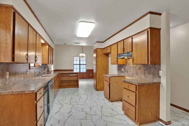 8205 Clint Drive, Shreveport, LA 71108