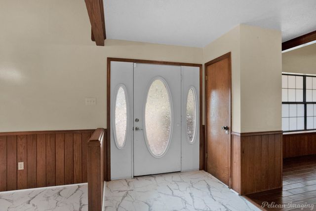 8205 Clint Drive, Shreveport, LA 71108