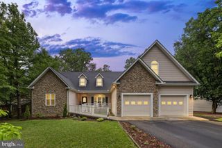 126 YORKTOWN BLVD, Locust Grove, VA 22508