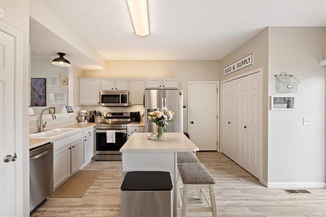 1173 Parkview Drive, Troy, OH 45373