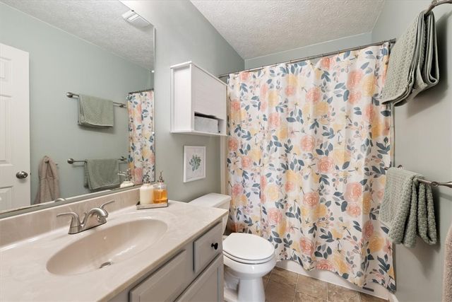 1173 Parkview Drive, Troy, OH 45373