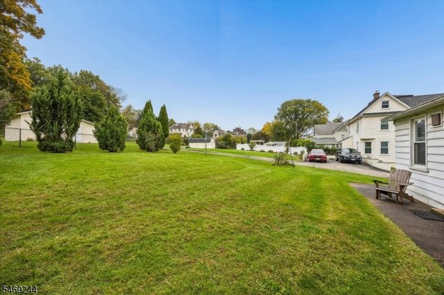 291 Parish Dr, Wayne Twp., NJ 07470