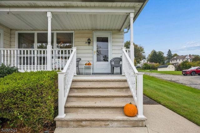291 Parish Dr, Wayne Twp., NJ 07470