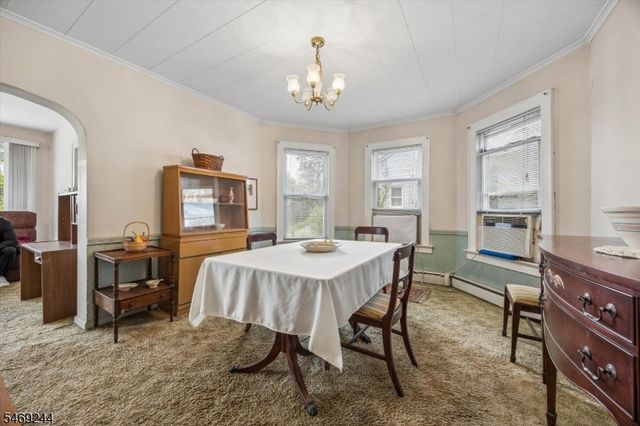 291 Parish Dr, Wayne Twp., NJ 07470