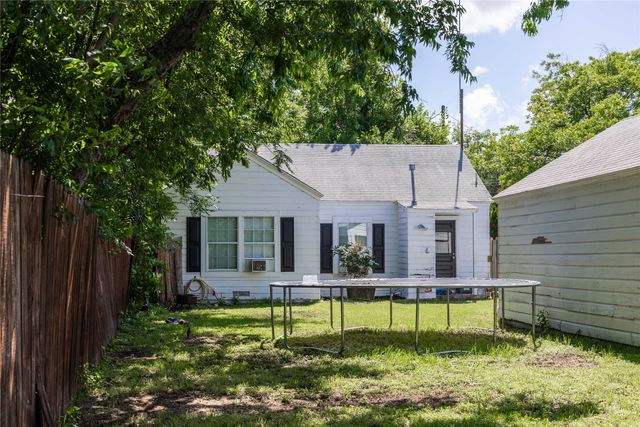 2612 1st Street, Brownwood, TX 76801