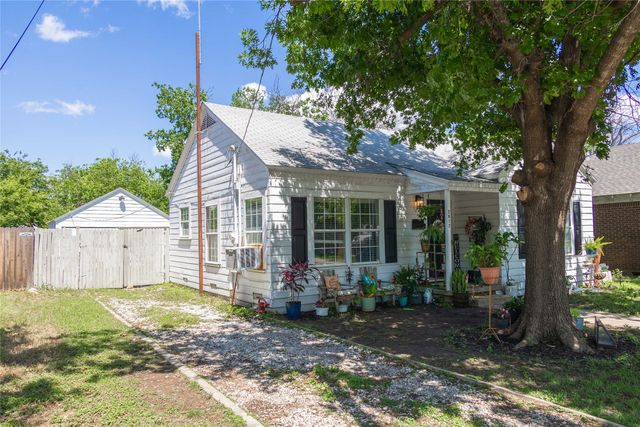 2612 1st Street, Brownwood, TX 76801
