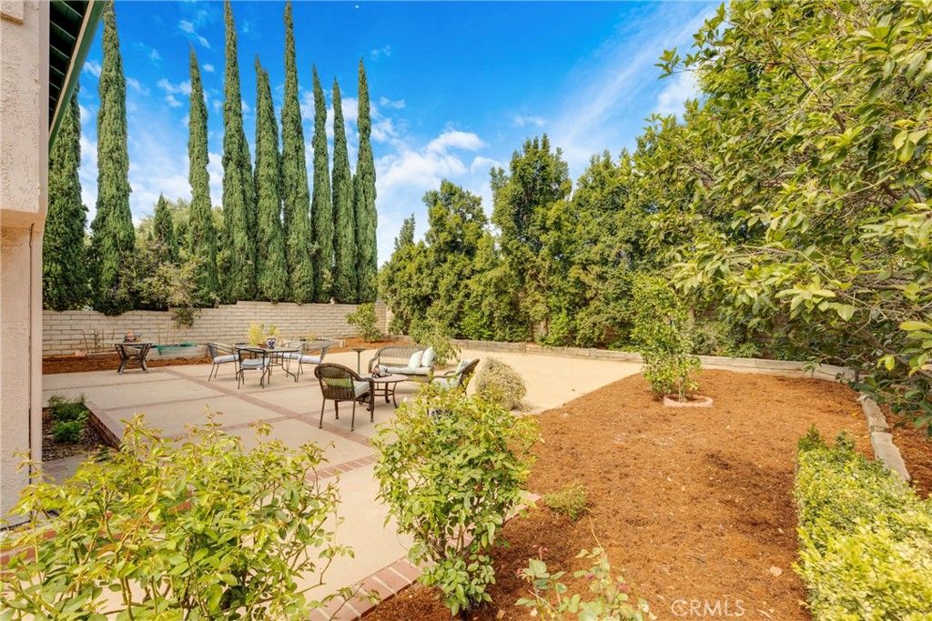 Image 29 of property listing at 10628 Alabama Avenue, Chatsworth, CA 91311