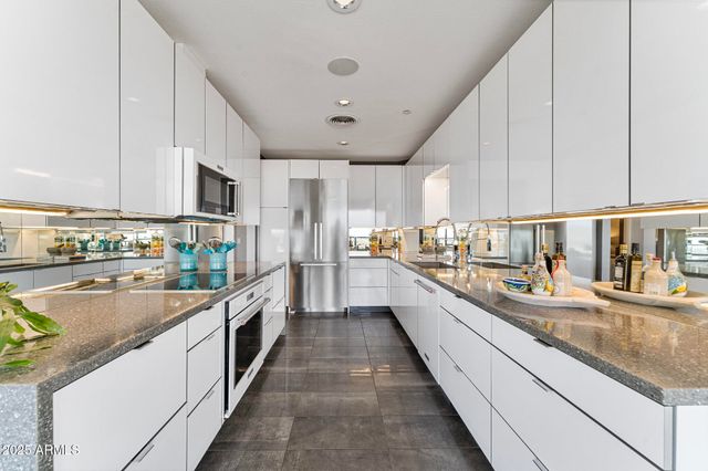 1040 E OSBORN Road 1103, Phoenix, AZ 85014
