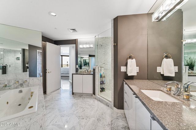 1040 E OSBORN Road 1103, Phoenix, AZ 85014