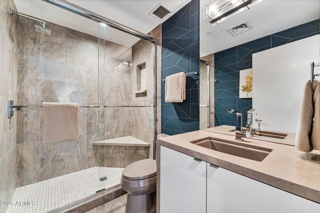 1040 E OSBORN Road 1103, Phoenix, AZ 85014