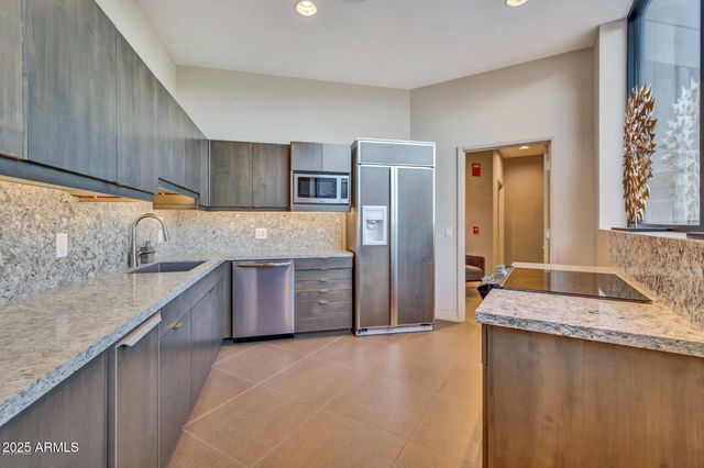 1040 E OSBORN Road 1103, Phoenix, AZ 85014