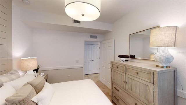 12894 SANTA MONICA COURT 59-102, Venice, FL 34293