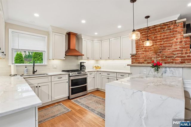 757 Kinderkamack Road, Oradell, NJ 07649