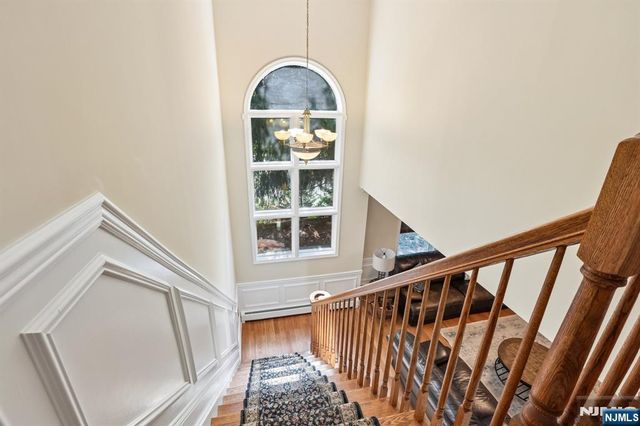 757 Kinderkamack Road, Oradell, NJ 07649