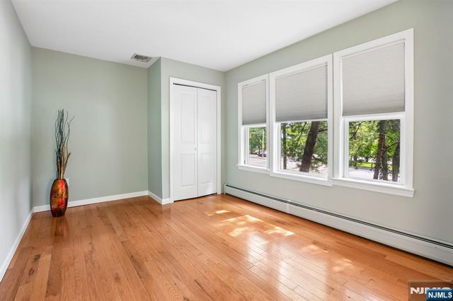 757 Kinderkamack Road, Oradell, NJ 07649