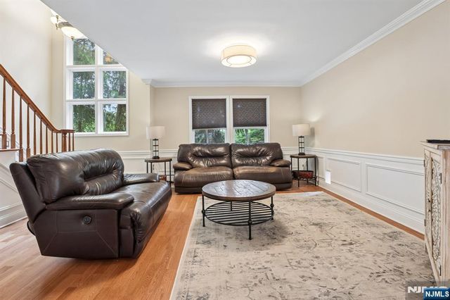 757 Kinderkamack Road, Oradell, NJ 07649