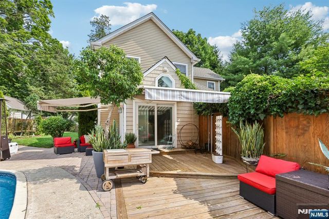 757 Kinderkamack Road, Oradell, NJ 07649