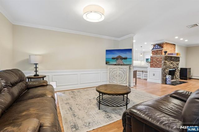 757 Kinderkamack Road, Oradell, NJ 07649