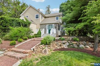 757 Kinderkamack Road, Oradell, NJ 07649