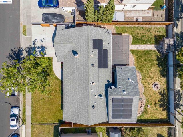 8591 Beverly Ln, Dublin, CA 94568