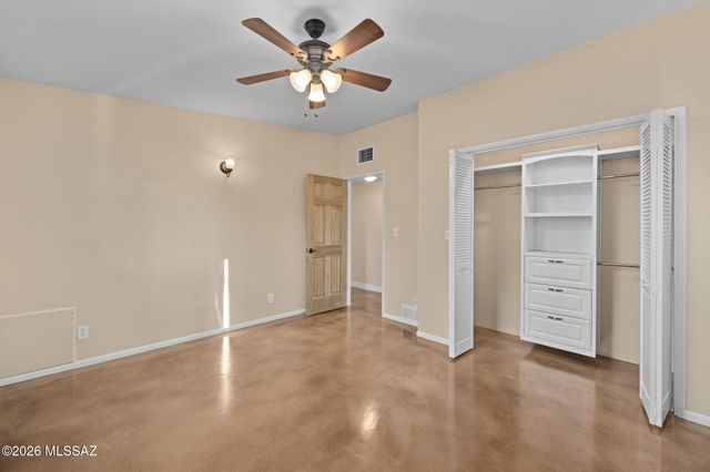 9420 E Sierra Street, Tucson, AZ 85710