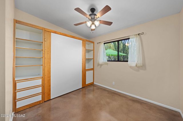 9420 E Sierra Street, Tucson, AZ 85710