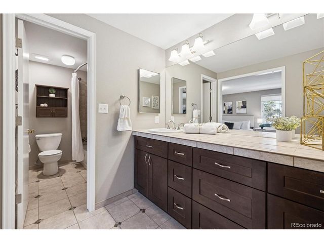 7178 E Bentley Cir, Centennial, CO 80112