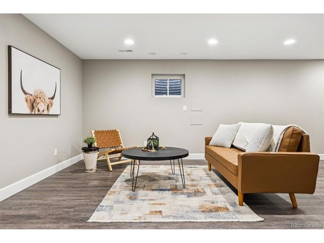 7178 E Bentley Cir, Centennial, CO 80112