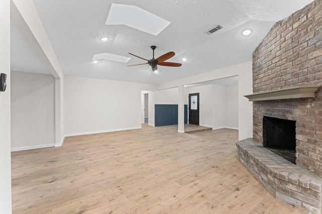 27241 Wells Lane, Conroe, TX 77385