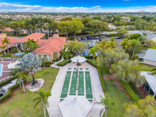 2020 SE 5th Pl, Homestead, FL 33033