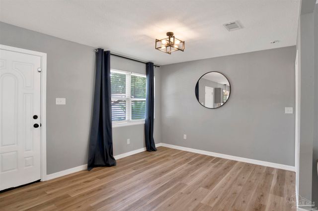 3640 Mclean Ave, Pensacola, FL 32514