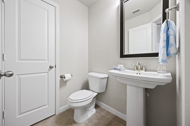 108 Wiltshire Boulevard, Lewisville, TX 75056