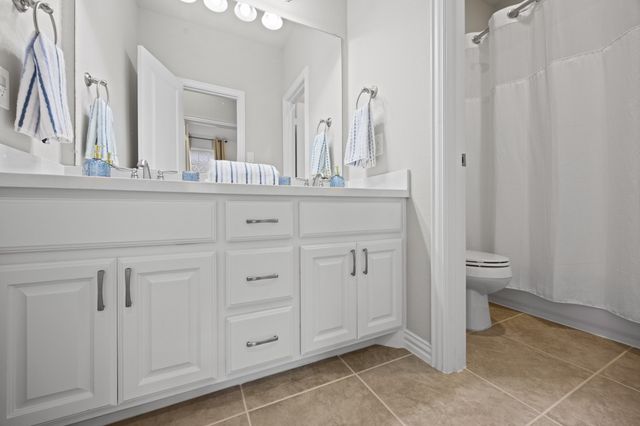 108 Wiltshire Boulevard, Lewisville, TX 75056