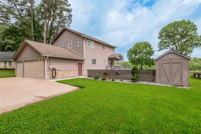 7 Lakeside, Trinity, TX 75862
