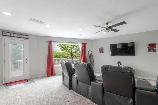 7 Lakeside, Trinity, TX 75862