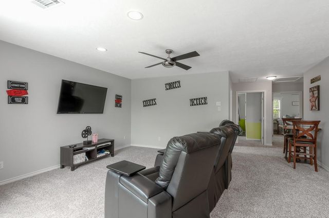 7 Lakeside, Trinity, TX 75862