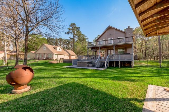 7 Lakeside, Trinity, TX 75862