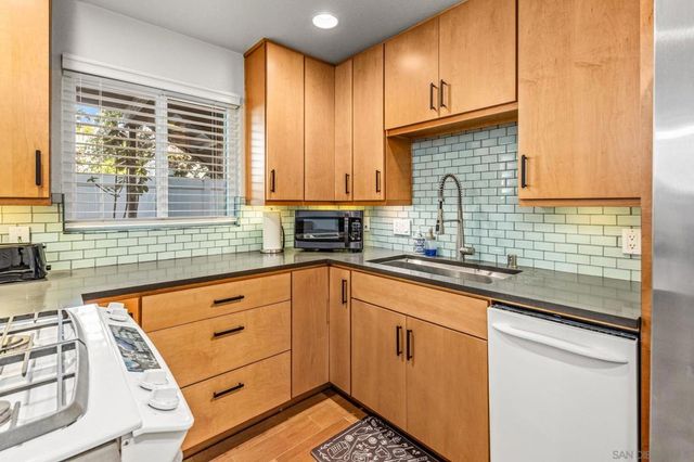 3922 Albatross St. 1, San Diego, CA 92103