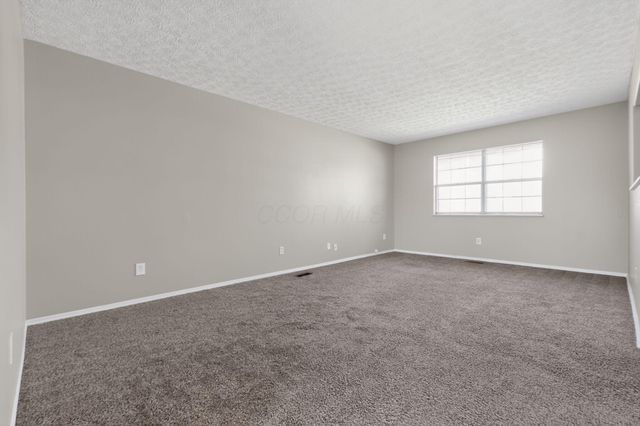 15 Kanpur Place, Westerville, OH 43081