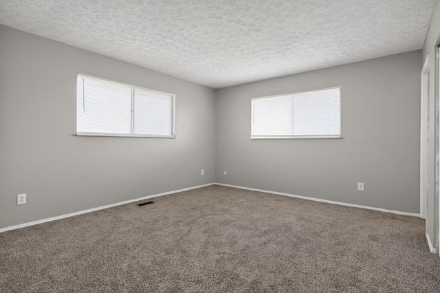 15 Kanpur Place, Westerville, OH 43081