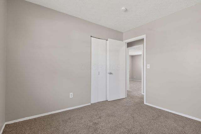 15 Kanpur Place, Westerville, OH 43081