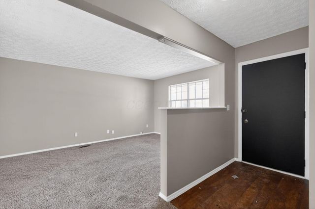 15 Kanpur Place, Westerville, OH 43081