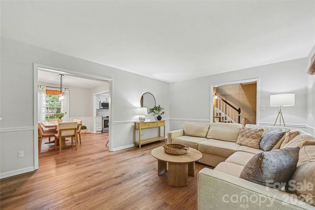 9101 Hinson Drive, Matthews, NC 28105