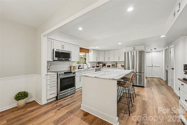 9101 Hinson Drive, Matthews, NC 28105