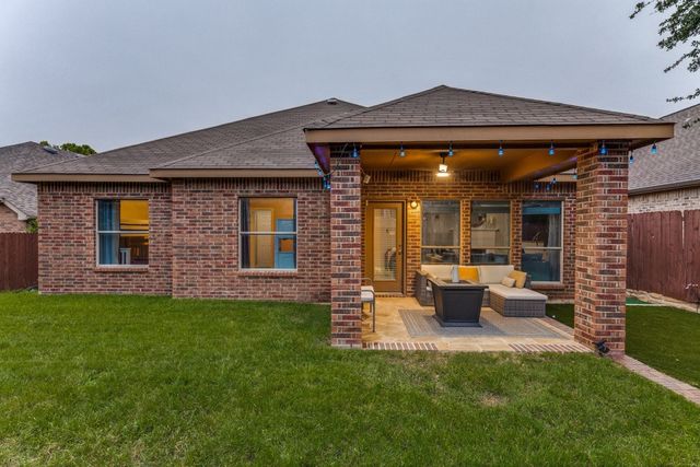 9348 Moncrief Street, Fort Worth, TX 76244
